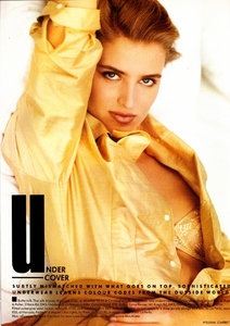 vogue_uk_nov_1988_31.thumb.jpg.0219890fed8aeb58f3e39de38912938c.jpg