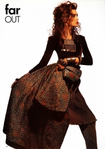 vogue_uk_sept_1988_41.thumb.jpg.c661d1c22ff42ca3925cc5edb7fe47cd.jpg