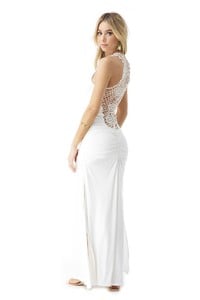 winfred_aj873-rx_white_back.jpg