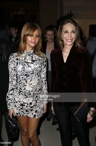 zahia-dehar-and-marisa-berenson-attend-dessiner-lor-et-largent-odiot-picture-id649358180.jpg