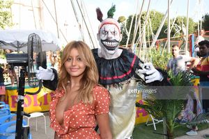 zahia-dehar-attends-la-fete-des-tuileries-on-june-23-2017-in-paris-picture-id800272940.jpg