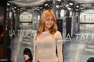 zahia-dehar-attends-la-taularde-paris-premiere-at-ugc-cine-cite-les-picture-id605396116.jpg