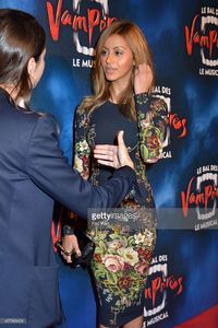 zahia-dehar-attends-le-bal-des-vampires-premiere-at-theatre-mogador-picture-id457364424.jpg