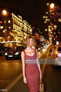 zahia-dehar-poses-in-montaigne-avenue-after-the-launche-of-christmas-picture-id459662670.jpg