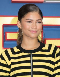 zendaya-spider-man-homecoming-movie-photocall-in-london-uk-06-15-2017-13.jpg