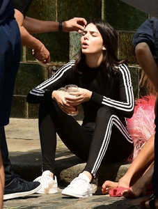 004.jpg