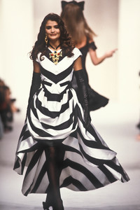 0_chanel-hc-ss-1991-1_html.thumb.JPEG.b13cb02f43ce795126c6f038e64dfe7f.JPEG