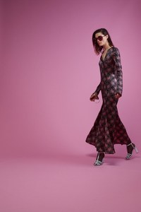 10-dvf-resort-18.jpg