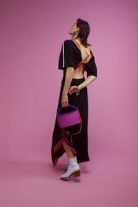 12-dvf-resort-18.jpg