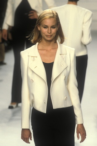 1_ralph-lauren-ss-1996-2_html.thumb.JPEG.65352697f777f7cd5ebe9a9c8c2464c1.JPEG