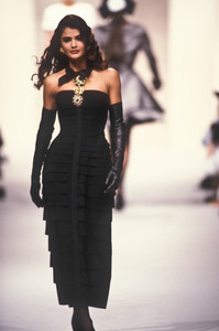 2_chanel-hc-ss-1991-3_html.thumb.JPEG.6036696d5a4302566576636427e0a936.JPEG