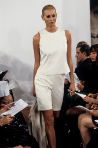 2_michael-kors-ss-1996-3_html.thumb.JPEG.aa4d344ade9a4780f9c12d1bdd017039.JPEG