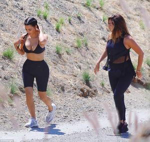 421F4A0D00000578-4675698-Working_hard_The_mother_of_two_vowed_to_get_into_better_shape_af-a-95_1499448200298.jpg