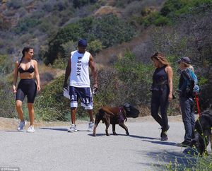421F4A3A00000578-4675698-Kim_said_of_her_new_workout_regime_last_month_I_see_already_in_j-a-92_1499448200124.jpg