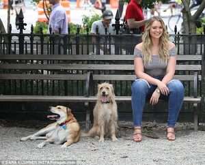 424E987A00000578-4694522-image-a-59_1499979398937.thumb.jpg.a73c0a3cbaa61bd519e83237dc877f92.jpg