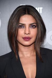 44945766_priyanka-chopra-06.jpg