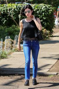 46835101_lucy-hale-20.jpg