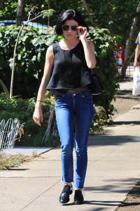 46835159_lucy-hale-40.jpg