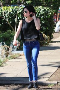 46835161_lucy-hale-42.jpg