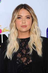 47735167_ashley-benson-03.thumb.jpg.e9fb7046d74ada289146467c4357f873.jpg