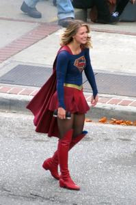 47846020_melissa-benoist-06.jpg