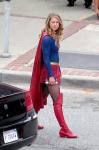 47846045_melissa-benoist-13.jpg