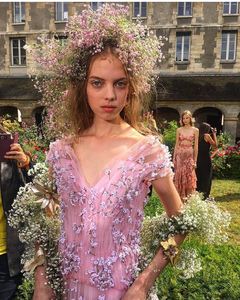 Instagram post by Harper_s BAZAAR_BWDQmZvlWUf.jpg