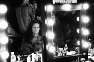 Cindy+Bruna+Philipp+Plein+Backstage+Milan+bd2onanMuMEx.jpg