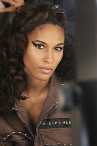 Cindy+Bruna+Philipp+Plein+Backstage+Milan+qG6vsvpm1jgx.jpg
