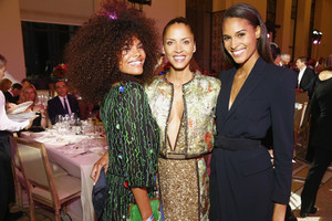 Noemie+Lenoir+amfAR+Paris+Dinner+2017+Dinner+xc0IS9ynFuIx.jpg