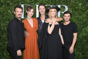 Eva+Herzigova+Christian+Dior+Celebrates+70+qI8Y0ETXqHMx.jpg