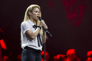     shakira070717BZNImage102.jpg