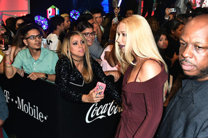 Iggy+Azalea+Univision+Premios+Juventud+2017+RfBZfbOKfatx.jpg