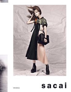 59613f6ec39e9_Sacai_VogueParis201708_02.thumb.jpg.fe748ec4b11ba5bc15d632ce95febcb2.jpg