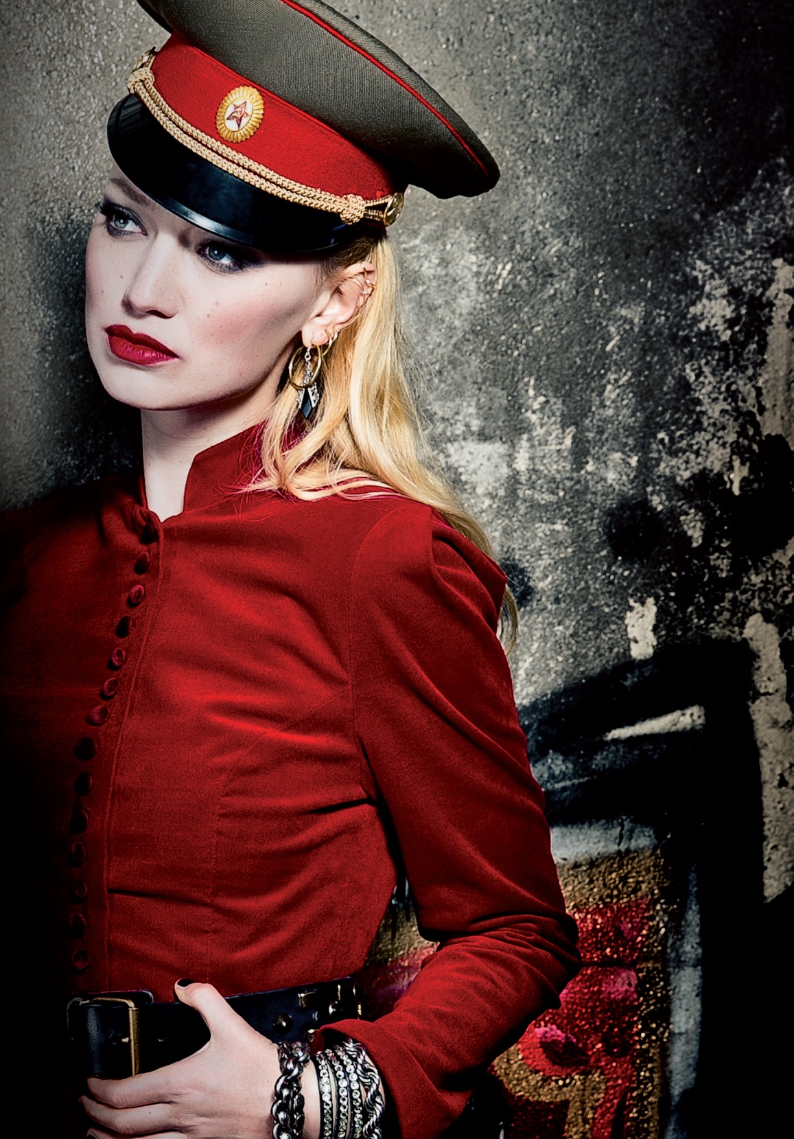 Cordula Pfluegl - Lena Hoschek AW 2013h.jpg