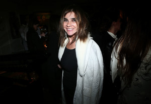 Carine+Roitfeld+Dinner+After+Party+Dior+Cruise+UczBCJD7r7Vx.jpg