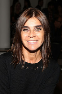 Carine+Roitfeld+Sophie+Theallet+Front+Row+t1Dw9edJxV1x.jpg