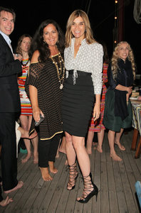 Carine+Roitfeld+Missoni+Host+Bruce+Nauman+Rd4zJ5Mg6kQx.jpg