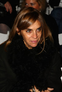 Carine+Roitfeld+Carlos+Miele+Front+Row+Fall+M9yR8yGnygNx.jpg