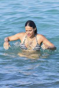   mrod100717BZNImage7.jpg