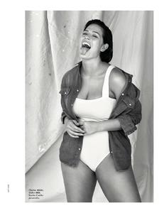 Elle France - 14 Juillet 2017-page-008.jpg