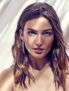 andreea-diaconu-top-sensation-photo-10 (1).jpg