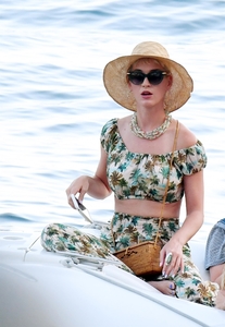    katyp170717BZNImage102.jpg
