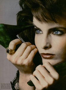 597143064ccd0_Piel__Penn_Vogue_US_July_1982_01.thumb.jpg.3c3c5e2278b18c0f0a2f2dcc9aade1e4.jpg
