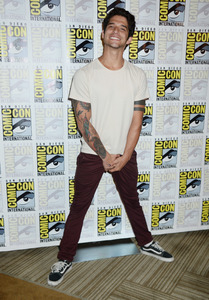 tposey220717BZNImage2.jpg