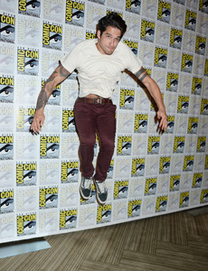 tposey220717BZNImage4.jpg