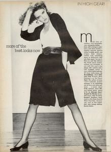 59742182ea424_Boman__Giaviano_Vogue_US_February_1981_09.thumb.jpg.afd94ab987bd60793722ffc2ff969b05.jpg