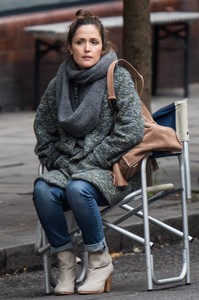      roseb24220717BZNImage4.jpg