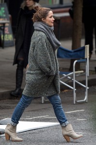      roseb24220717BZNImage7.jpg