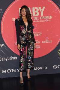 Eiza-Gonzalez - Baby-Driver-Premiere-in-Mexico-City--03.jpg